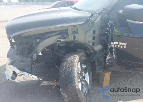 2015 Ram 1500 Big Horn z USA, uszkodzony, nr VIN 1C6RR7LT7FS710576